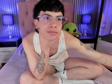 aaron_blink1 — 2025-10-13 15:35 aaron_blink1 — 2025-10-13 15:35