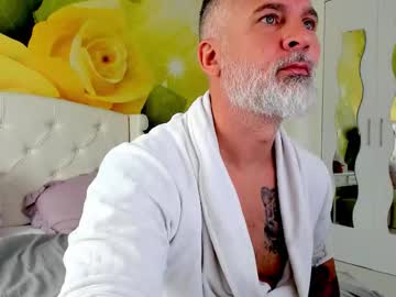 blowmyxxl — 2025-10-12 07:49 blowmyxxl — 2025-10-12 07:49