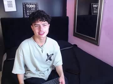 collinstone — 2025-10-13 18:50 collinstone — 2025-10-13 18:50