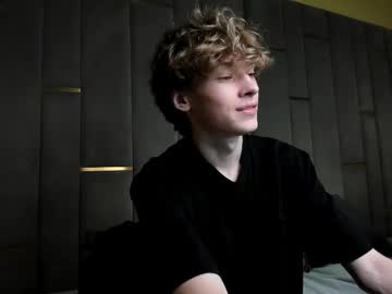 curlytwinkboy — 2025-09-18 21:13 curlytwinkboy — 2025-09-18 21:13