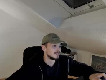 daimon_hall — 2025-10-14 04:05 daimon_hall — 2025-10-14 04:05