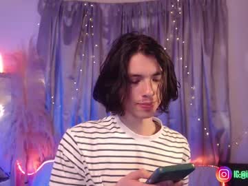 j_a_x_x_x_o_n — 2025-10-18 19:09