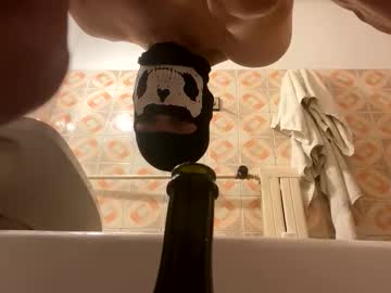 mihc1117 — 2025-10-13 20:30 mihc1117 — 2025-10-13 20:30