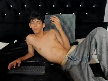 sebas_cat — 2025-10-28 07:58 sebas_cat — 2025-10-28 07:58