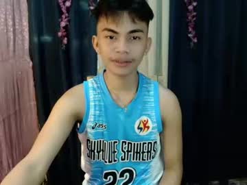 urguy_marco — 2025-08-18 02:42 urguy_marco — 2025-08-18 02:42